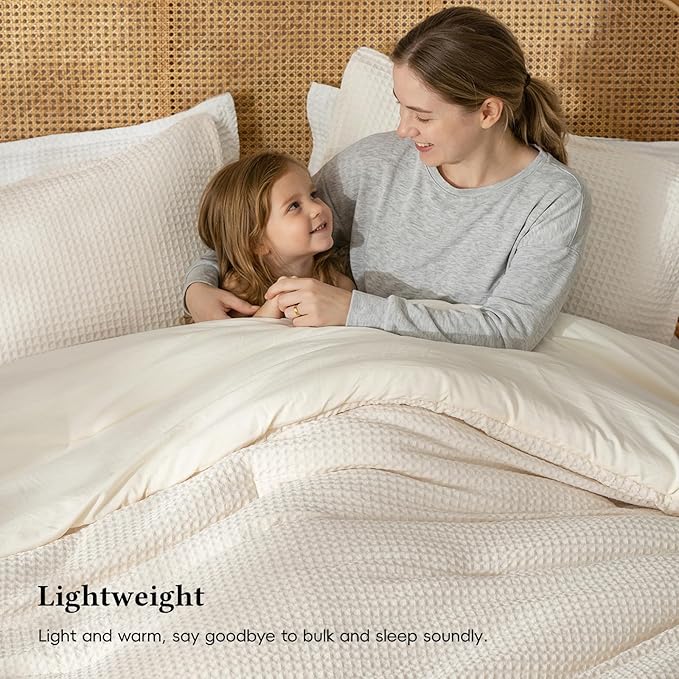 David's Home Waffle Weave Comforter Set 2PCS Twin Size, Soft Breathable Lightweight Cozy Skin-Friendly Warm for All Season, Elegant Aesthetic Home Decor Bedding Set with Pillow Shams, Cannoli Cream