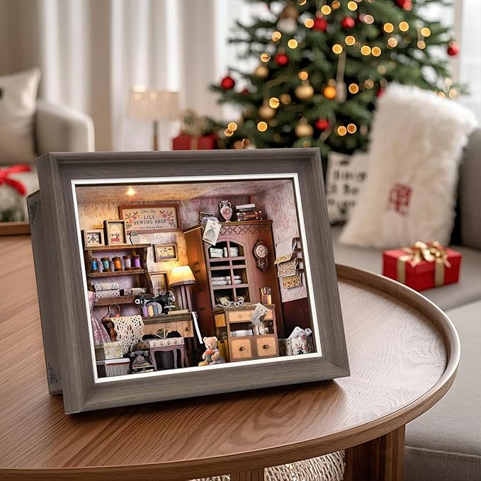Book Nook Kit - 3D Wooden Puzzle with LED Switch Control & Wall-Mountable Frame，DIY Miniature House for Beginners，Bookshelf/Tabletop/Wall Decor for Craft Lovers，Dollhouse Gift (Lily Sewing Shop)