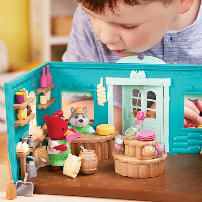 Li'l Woodzeez – Pass – the – Pasta Restaurant Playset – 41 Pieces Dollhouse Set with Table, Benches, Food & Accessories for Imaginative Roleplay – Compatible with Figurines 3+ Years