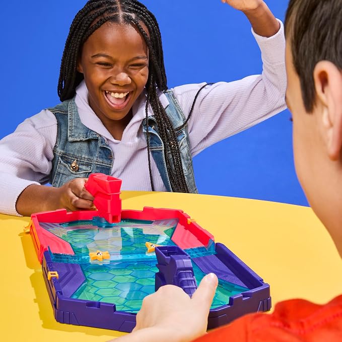 Hasbro Gaming Crossfire Game | Indoor Active Game for Kids and Teens | 2 Blasters, Marbles, Arena | Fun Family Board Games | 2 Players | 10 Mins. | Ages 7+
