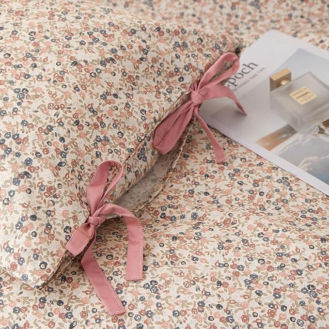 Pink Floral Comforter Set Full Size, Aesthetic Botanical Flowers Comforter with 2 Bow Ties Pillowcases, Lightweight Cute Girls Floral Bedding Comforter Vintage Cottagecore Comforter Set for All Season