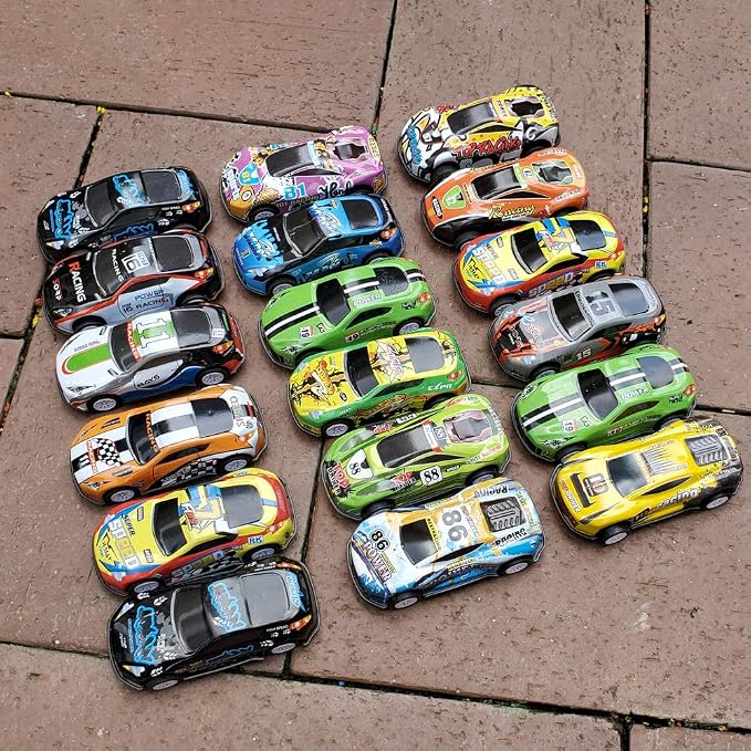 18Pcs Metal Pull Back Racing Car Toy Die Cast Race Cars Vehicles Friction Powered Toddler Boy Toys 2.7 Inch