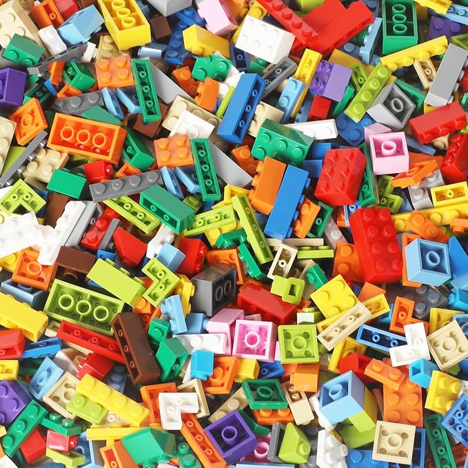 Classic Bricks Compatible with Lego Base Plates (500pcs+2plates)