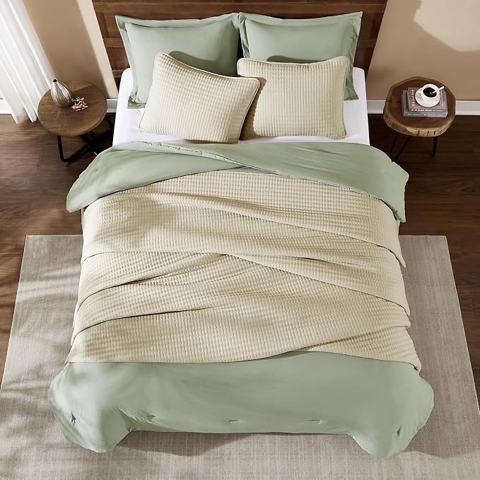 WRENSONGE King Size Quilt-3 Pieces Lightweight Bedspreads Beige King Quilt Bedding Set for All Seasons, Soft Summer Coverlet with 2 Pillow Shams Suitable for Bed, Couch, Quilt Blanket