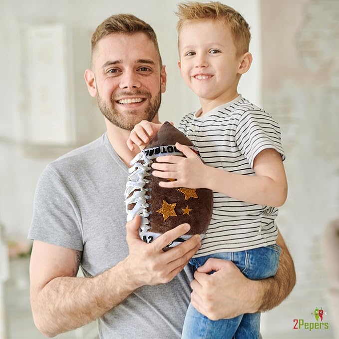 2Pepers Make Your Own American Football Pillow, Football Gifts for Boys and Girls Ages 3 4 5 6 7 8 9 10 Years and Up, DIY Arts and Crafts Kit for Kids, Sports Present, Boys Toys