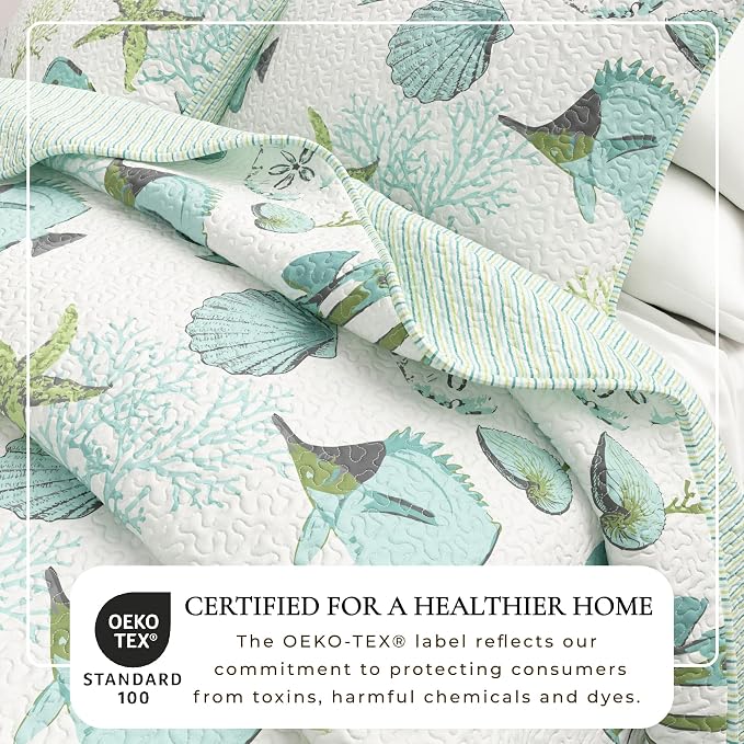 Great Bay Home Coastal Quilt Set - 2-Piece Twin/Twin XL Size Nautical Bedding Set - Lightweight, All-Season, Reversible Bedspread (Fish & Coral)
