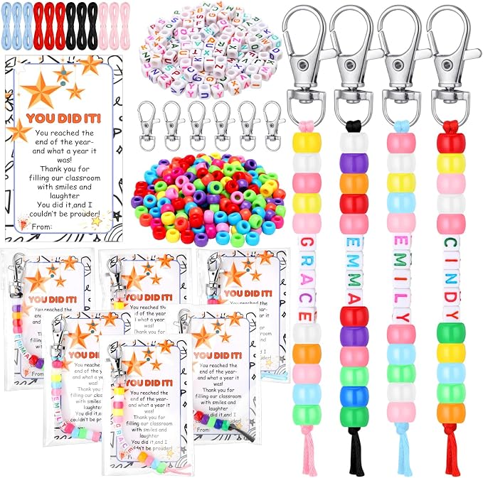 Suncalla 984 Pcs 24 Set End of Year Gift Keychain Making Kit Graduation Keychain Senior Gift Crafts Name Letter Bead Adjustable Cards Strings Kit DIY Accessories Congrats Grad Party Favors for Adult