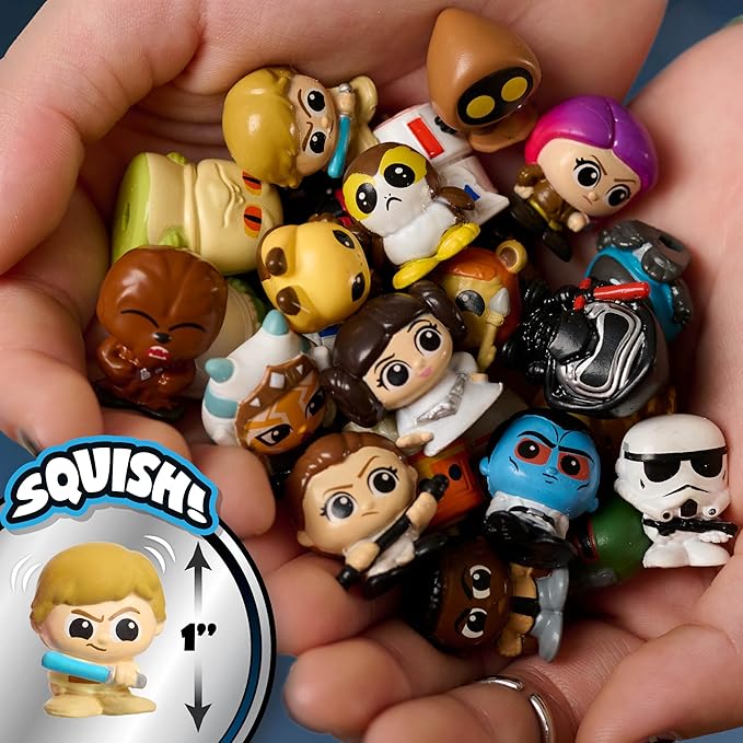 Just Play Star Wars™ Doorables Squish Squadron, Colletible Figures and Vehicle, Kids Toys for Ages 5 Up
