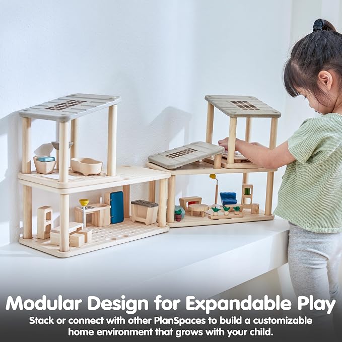 PlanToys® Wooden Dollhouse Gathering Room with Sunroom | Living Room Furniture Set with Sofa, Garden, Lamp & Accessories | Open Ended Role Play Space for Dollhouse Expansion