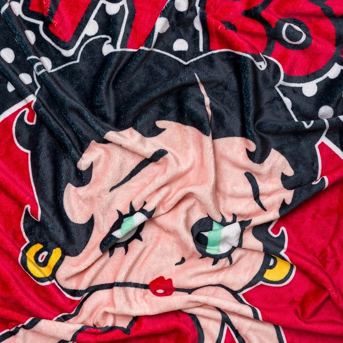 Silver Buffalo Betty Boop 45" x 60" Fleece Throw, Soft and Cozy Blanket, 180 GSM