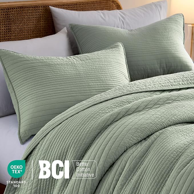 palassio Striped Sage Green 100% Cotton Quilt King Size Bedding Sets, Lightweight Crinkly Channel Pick Stitch Textured Bedspread Soft Shabby Chic Farmhouse Country Coverlet for All Season, 2 Shams