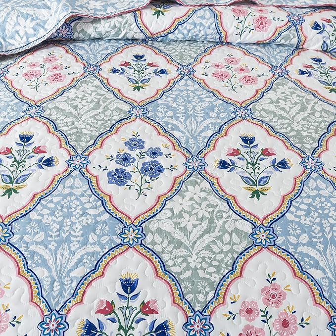 NEWLAKE Quilt Set Queen Size, Bedspread Sets Elegant Floral, Reversible Quilt Bedding Set Lightweight and Breathable for All Seasons, Soft Quilted Bedspread with 2 Pillow Shams