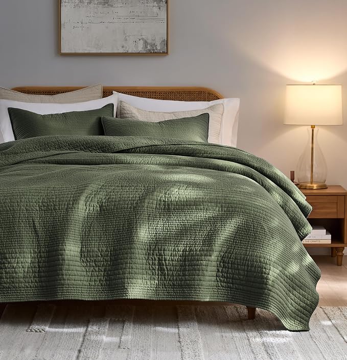 palassio Striped Olive Green 100% Cotton Quilt Twin Size Bedding Sets, Lightweight Crinkly Channel Pick Stitch Textured Bedspread Soft Shabby Chic Farmhouse Country Coverlet for All Season, 1 Sham