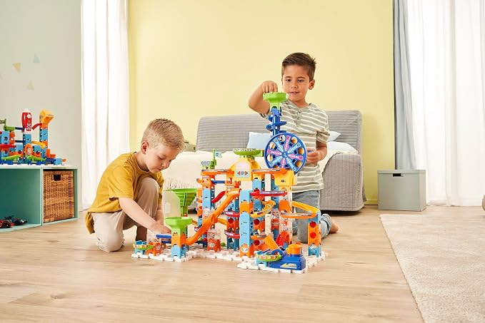 VTech Marble Rush Adventure Set, Construction Toys for Kids with 10 Marbles and 128 Building Pieces, Electronic Track Set for Boys and Girls, Colour-Coded Building Toy with Music and Sound, 4 Years +