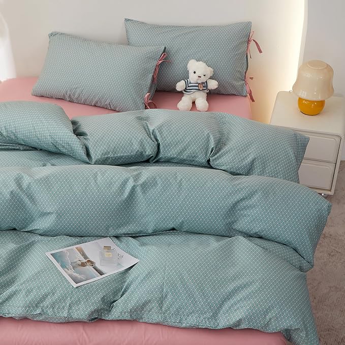 LifeTB Vintage Green Floral Comforter Set King, 3 Pieces Aesthetic Pink Flowers Comforter with 2 Bowknot Pillowcases, Cottagecore Floral Bedding Set Farmhouse Botanical Comforter for All Seasons