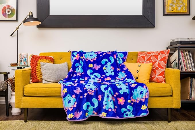 Silver Buffalo Blue's Clues Flowers and Butterflies 45" x 60" Fleece Throw, Soft and Cozy Blanket, 180 GSM