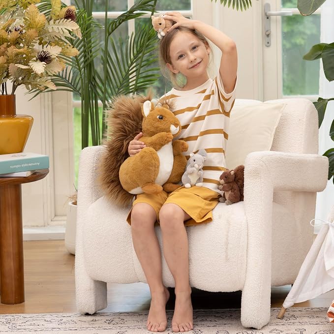 MaoGoLan 4Pcs Squirrel Plush Toys with 3 Baby Squirrels, Realistic Mother Squirrel Stuffed Animal Set, Soft Brown Woodland Animal Plushie Gift for Kids, Girls, Boys & Forest Animal Lovers