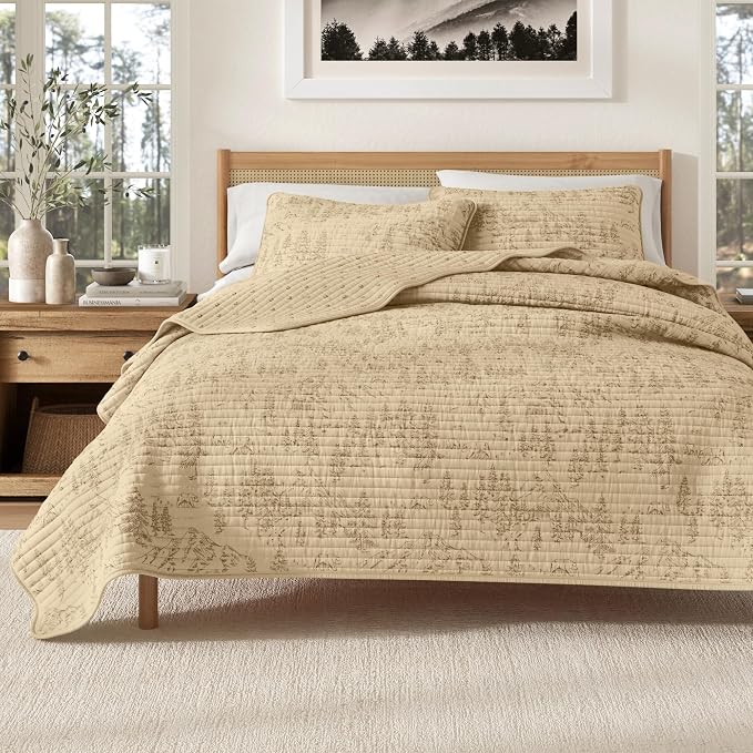 Great Bay Home Lodge Quilt Set - 2-Piece Twin/Twin XL Size Rustic Bedding Set - Lightweight, All-Season, Reversible Bedspread (Bear Mountain Scene)