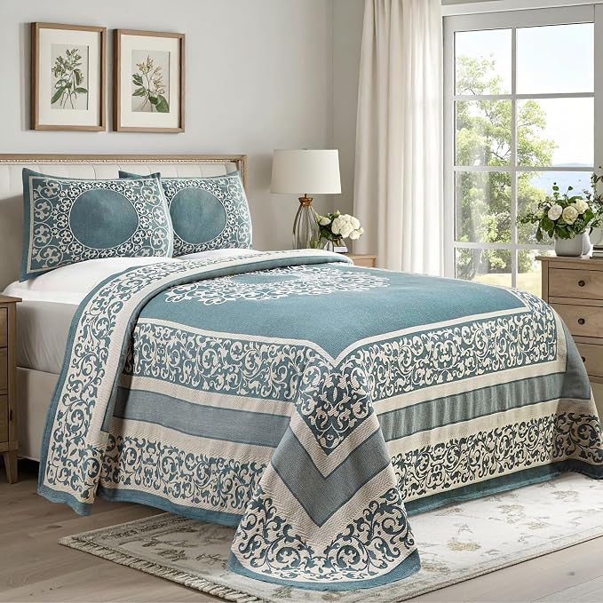 Superior Lyron Cotton Blend Bedspread Set, Includes 1 Tailored Bedspread and 1 Matching Pillow Sham, Lightweight Blanket, Bedding Decor, Jacquard Vintage Floral Mandala, Twin, Cerulean Blue