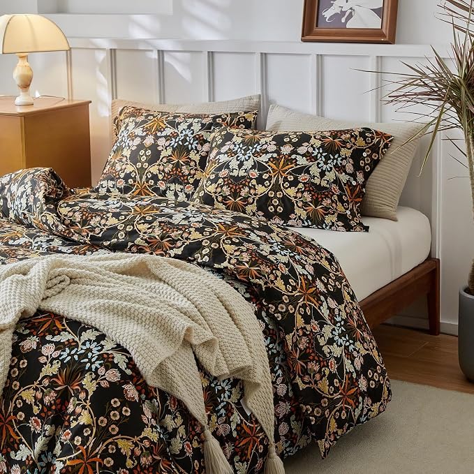 LifeTB Queen Comforter Set Vintage Paisley Floral Comforter Set with Flowers Leaves Pattern Fluffy Soft Vibrant Bohemian Floral Bedding Set Cottagecore Botanical Flowers Comforter with 2 Pillow Shams