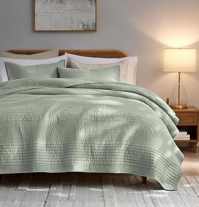 palassio Striped Sage Green 100% Cotton Quilt Twin Size Bedding Sets, Lightweight Crinkly Channel Pick Stitch Textured Bedspread Soft Shabby Chic Farmhouse Country Coverlet for All Season, 1 Sham