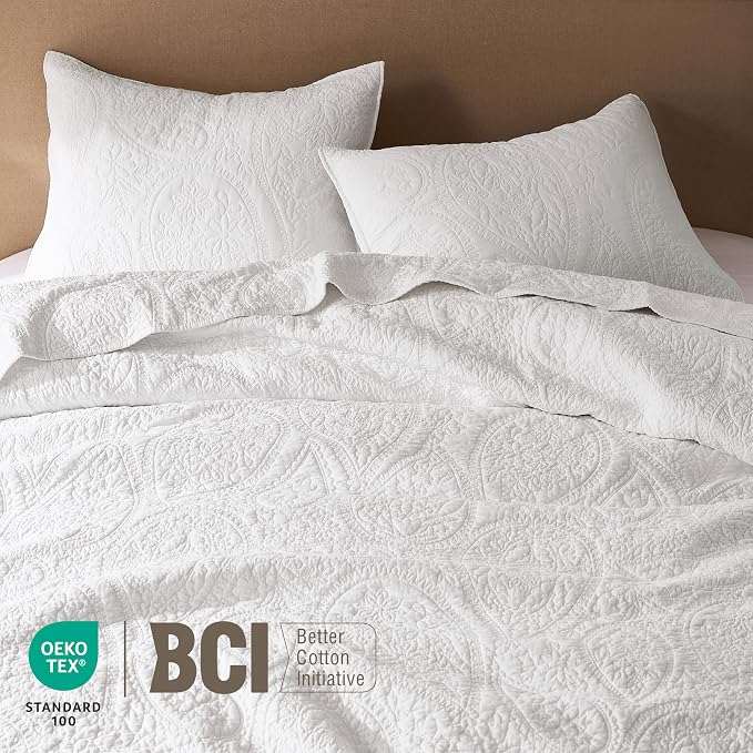 palassio White Paisley 100% Cotton Quilt Queen Size Bedding Sets with 2 Pillow Shams, Boho Floral Lightweight Farmhouse Country Vintage Soft Bedspread Shabby Chic Coverlet for All Season, 3 Pieces