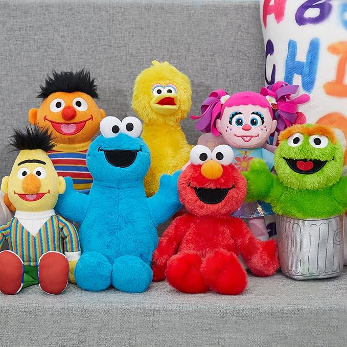 Sesame Street Friends 8-inch Elmo Sustainable Plush Stuffed Animal, Kids Toys for Ages 18 Month by Just Play