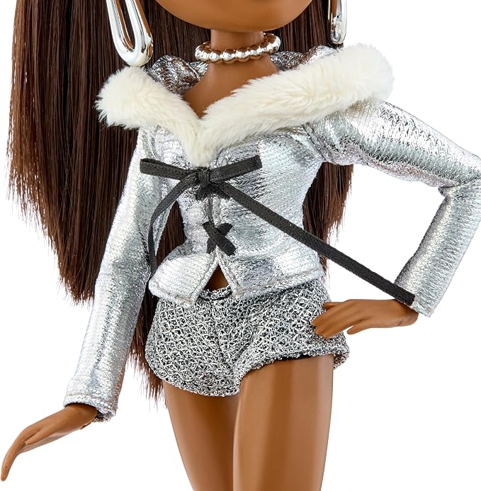 Bratz Charmz Sasha Fashion Doll with Collectible Charm Bracelet