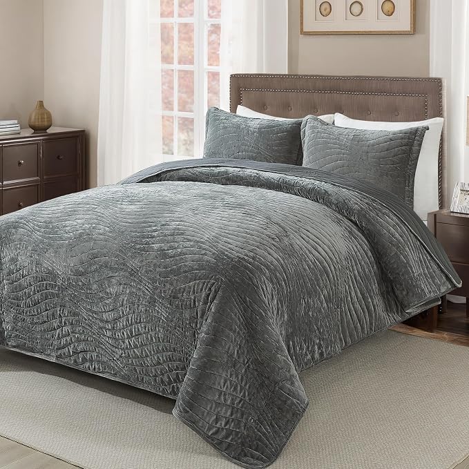 HoneiLife Velvet Quilt Sets Queen - Lightweight Bedspreads 3-Pieces, Wavy Coverlets Rustic Bed Cover Queen Quilt Bedding Sets for All Season Use, Grey