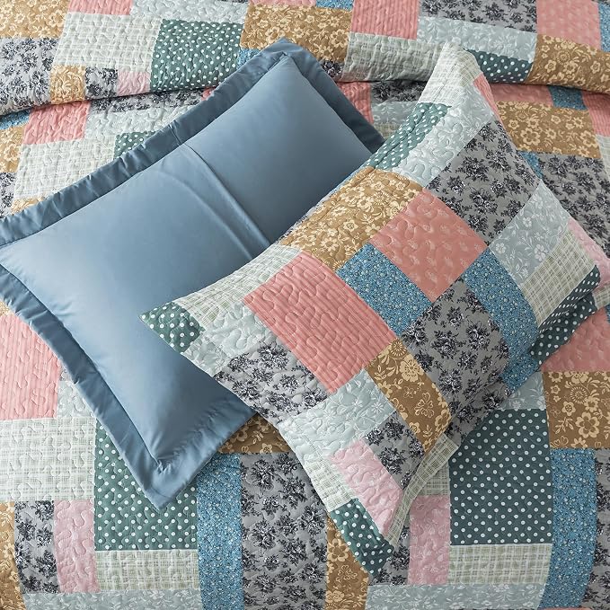 NEWLAKE Quilt Set Queen Size, Bedspread Sets Vintage Floral Patchwork, Quilt Bedding Set Lightweight and Breathable for All Seasons, Soft Quilted Bedspread with 2 Pillow Shams