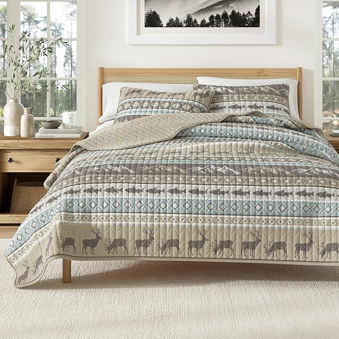 Great Bay Home Lodge Quilt Set - 2-Piece Twin/Twin XL Size Rustic Bedding Set - Lightweight, All-Season, Reversible Bedspread (Rustic Lodge Stripes)