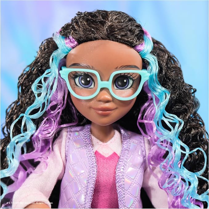 Unicorn Academy, Layla Doll with 5 Accessories, 9.5”, Dolls & Unicorn Toys for Girls Ages 4 and up