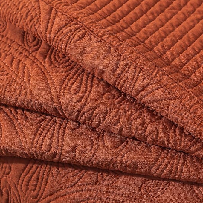 HoneiLife Oversized King Bedspreads - California King Quilt 128x120, 4-Piece Cal King Quilt Sets,Rustic Bedding Sets King Size,Extra Large Coverlets Lightweight Bed Cover for All Season Use-Rust